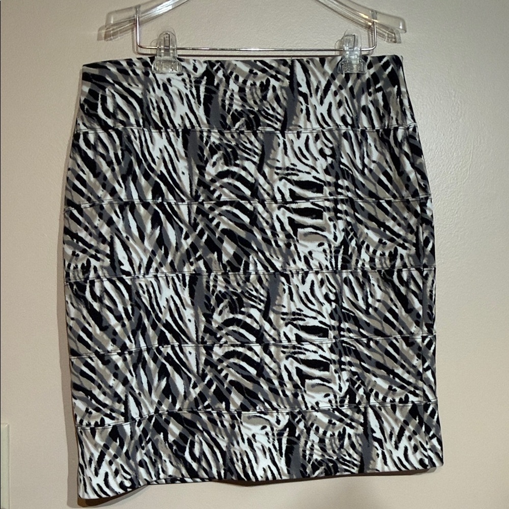 Alfani Black and White Zebra Print Pencil Skirt